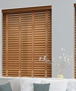 Màn gỗ che nắng phòng khách hiện đại